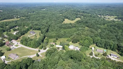 4368 Old Metal Road Palmyra TN 37142