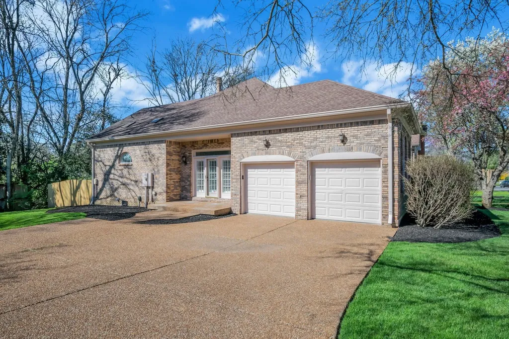20 Lexington Green Nashville TN 37215