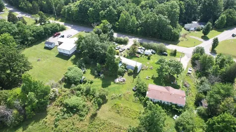 4370 Old Metal Road Palmyra TN 37142