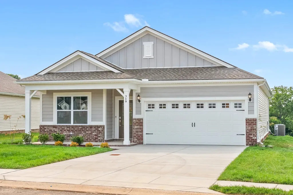 319 Lacewing Lane Clarksville TN 37043