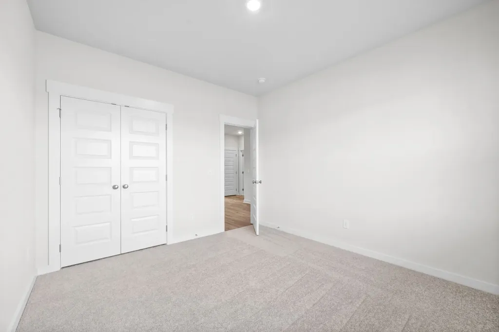 319 Lacewing Lane Clarksville TN 37043
