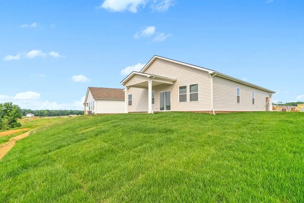 319 Lacewing Lane Clarksville TN 37043