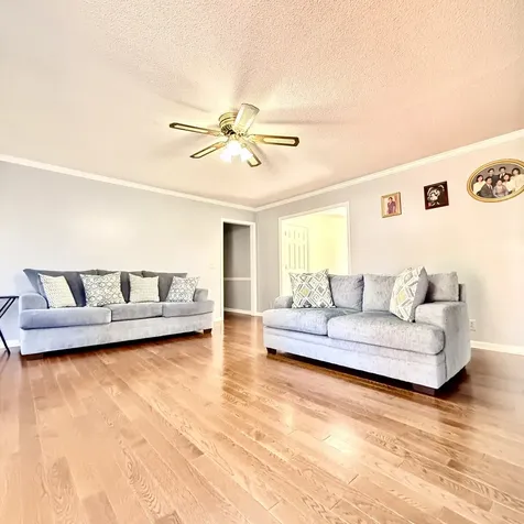 2318 Riverstone Drive Murfreesboro TN 37128