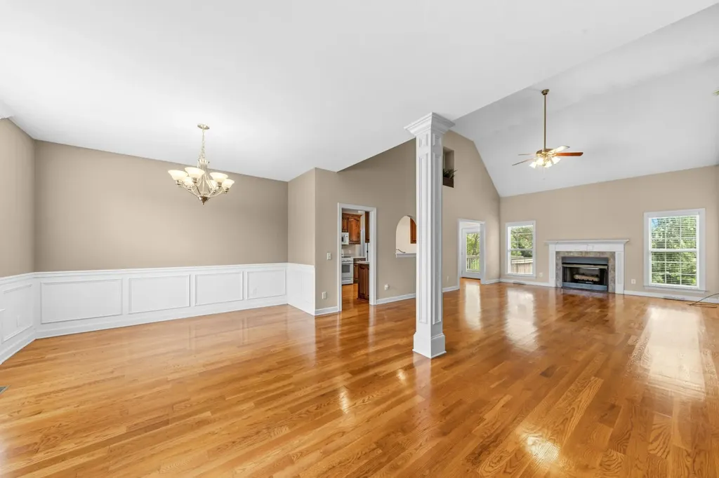 3004 Viewpointe Way Columbia TN 38401
