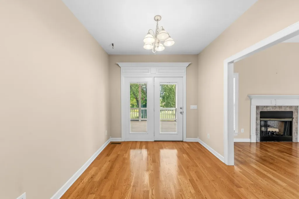 3004 Viewpointe Way Columbia TN 38401
