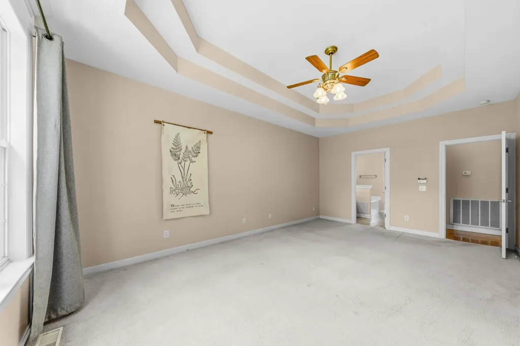 3004 Viewpointe Way Columbia TN 38401