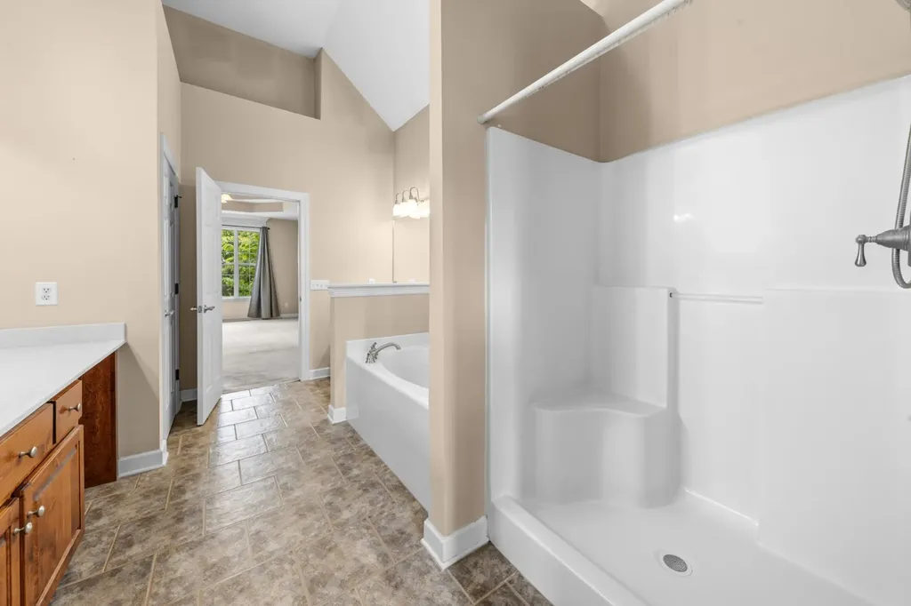 3004 Viewpointe Way Columbia TN 38401