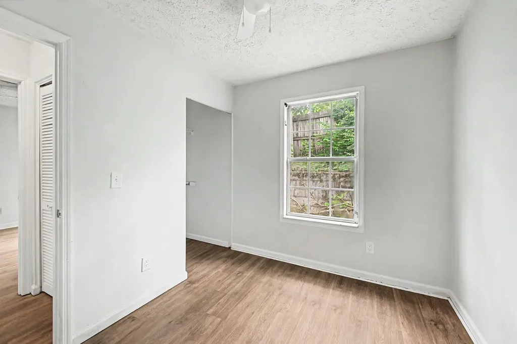 614 Poplar Place Nashville TN 37216