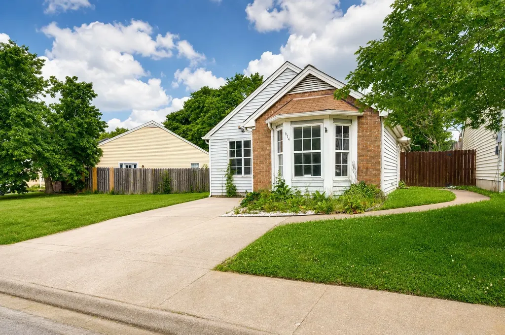 614 Poplar Place Nashville TN 37216