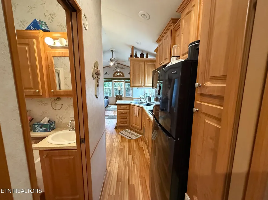 5355 Parkway Cosby TN 37722