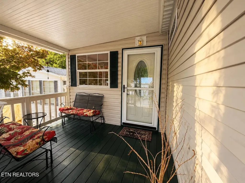 5355 Parkway Cosby TN 37722