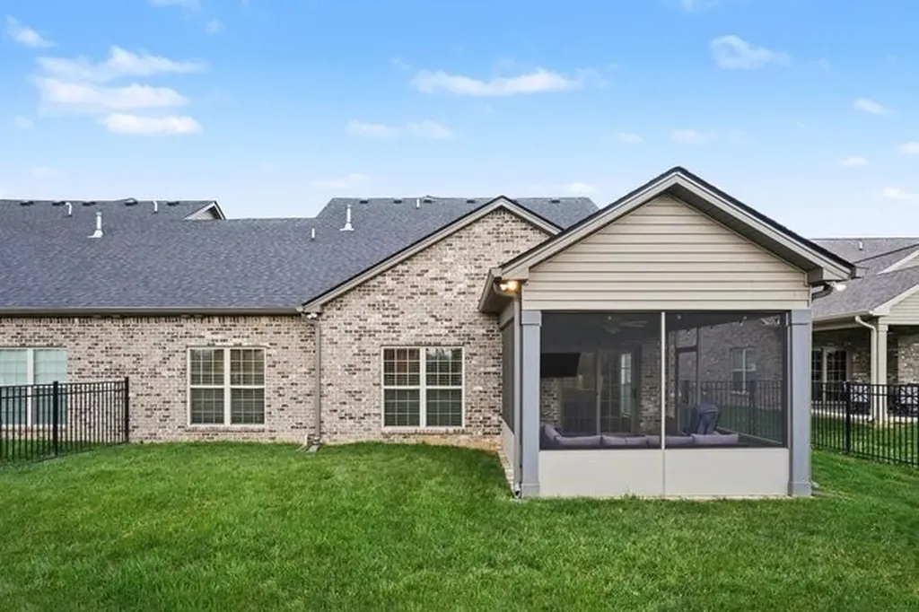 1077 Veridian Drive Clarksville TN 37043