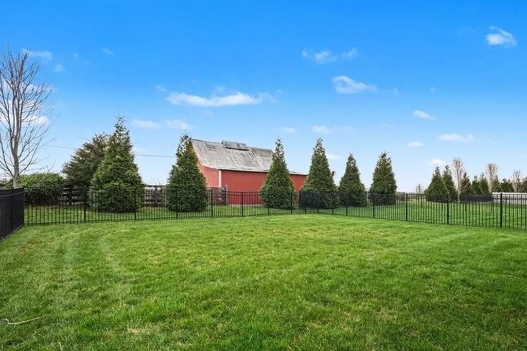1077 Veridian Drive Clarksville TN 37043