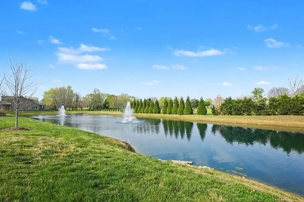 1077 Veridian Drive Clarksville TN 37043