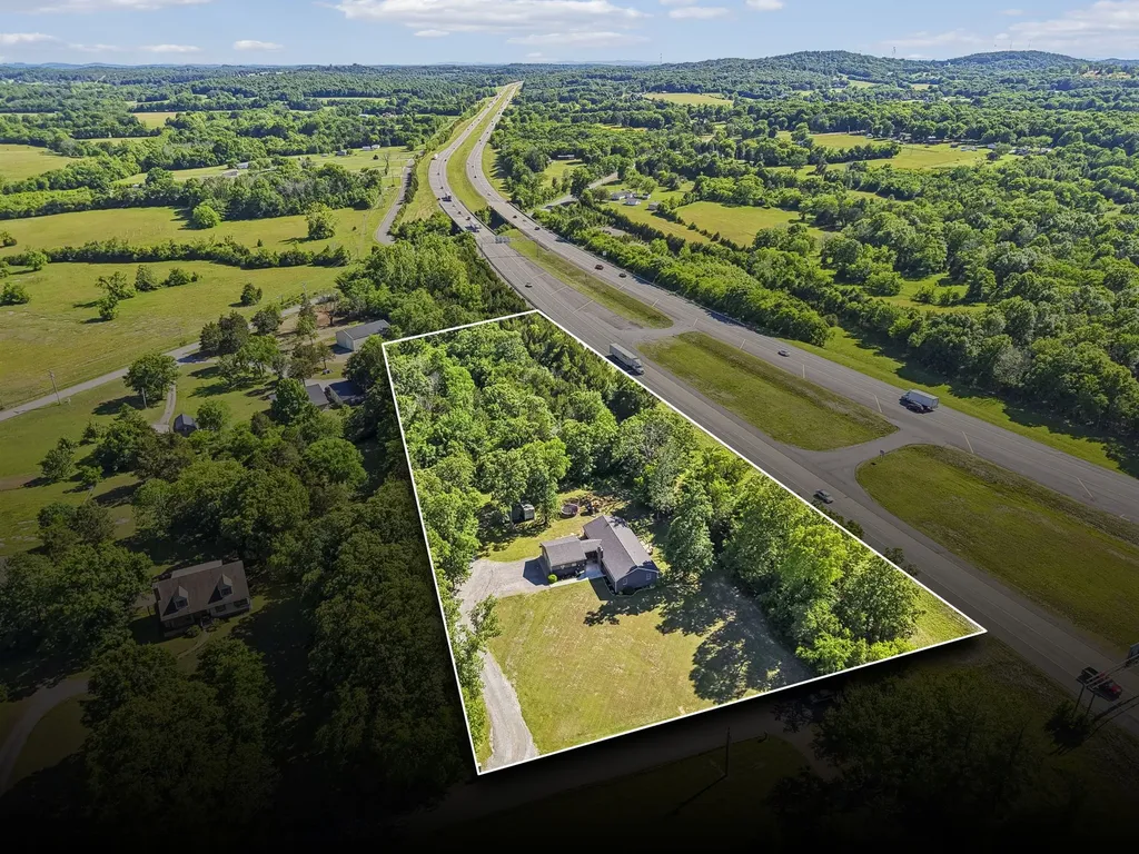 364 Eddins Road Lebanon TN 37090