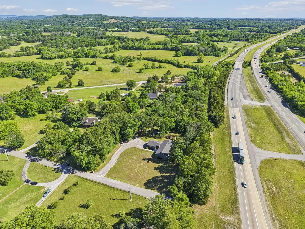 364 Eddins Road Lebanon TN 37090