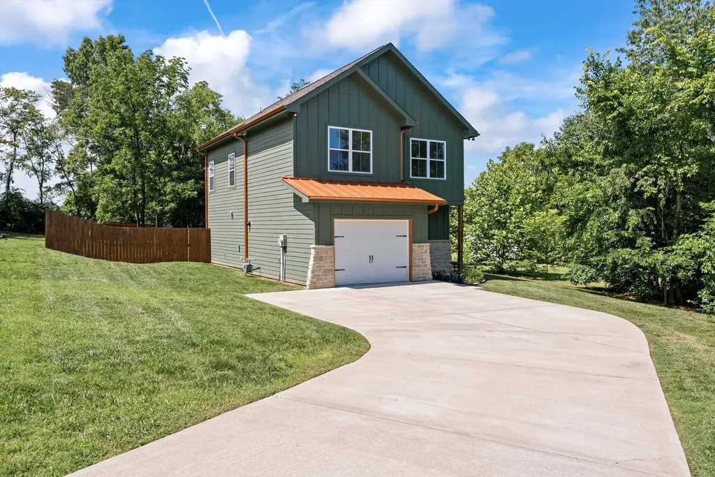 104 Jonquil Way Lebanon TN 37090