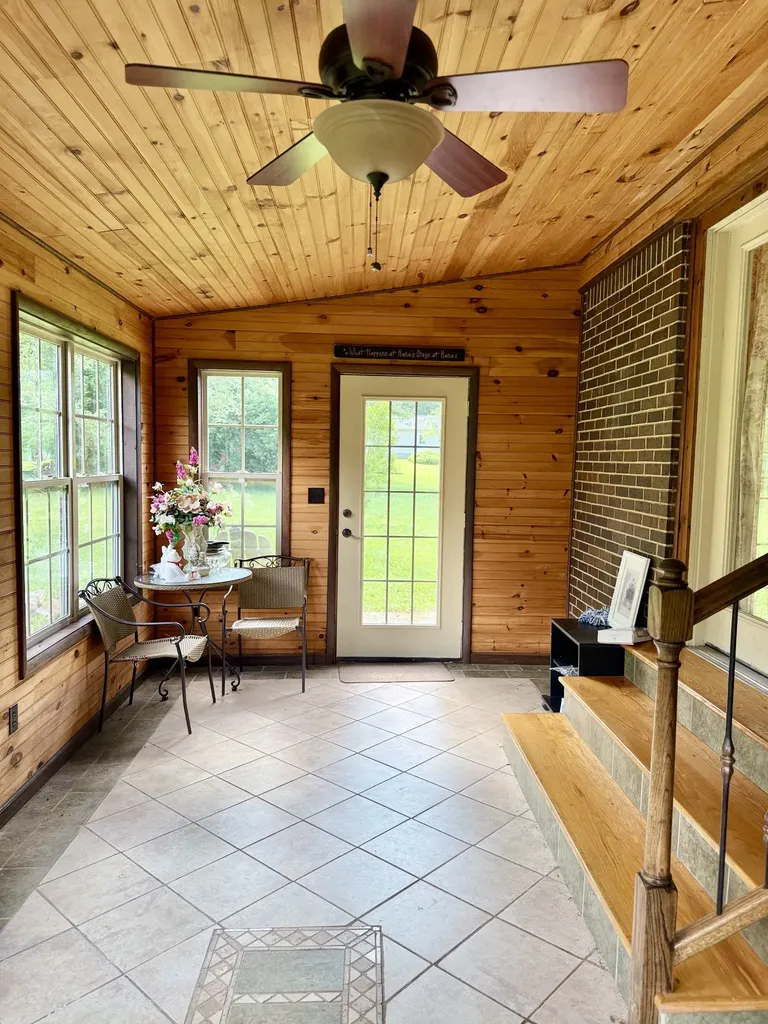 301 W College Street Summertown TN 38483