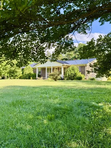 301 W College Street Summertown TN 38483