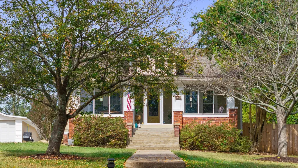 621 Highland Avenue, NW Cleveland TN 37311