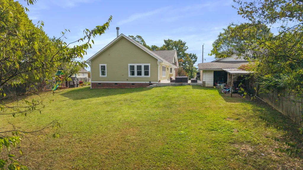 621 Highland Avenue, NW Cleveland TN 37311