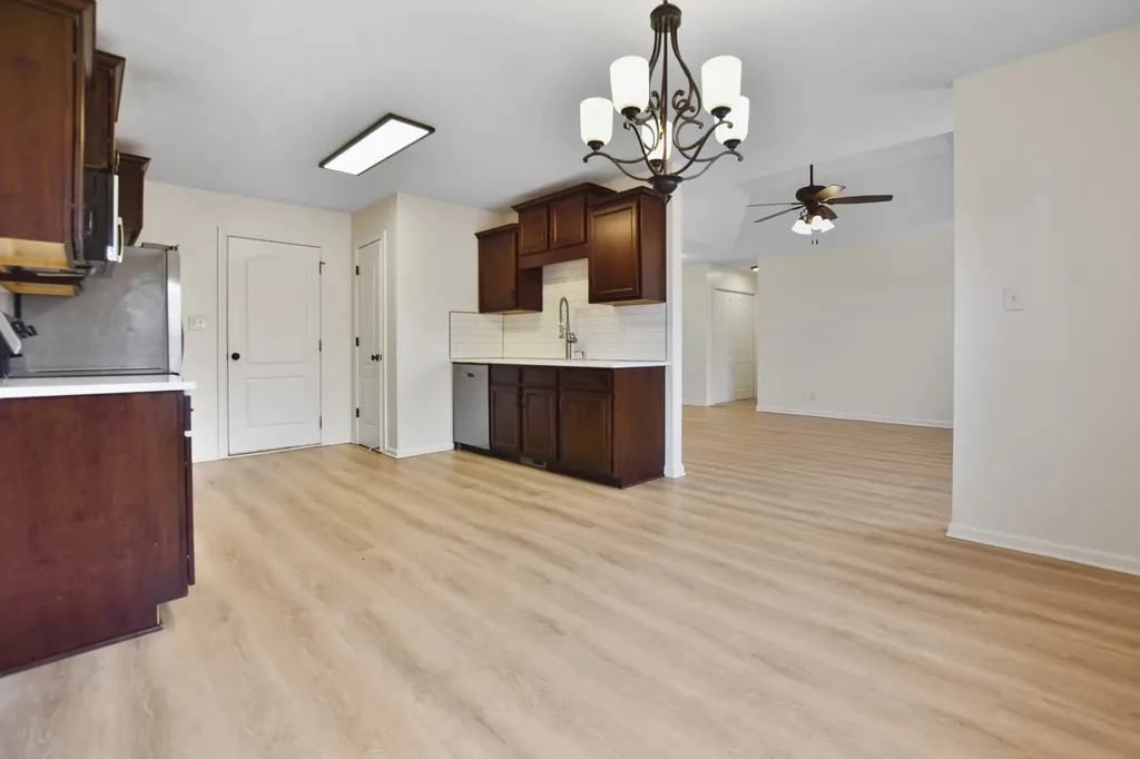 3738 Suiter Road Clarksville TN 37040