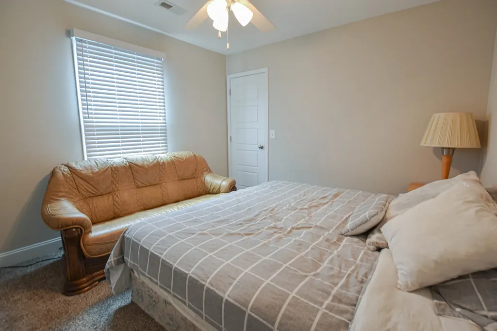 436 Kinslow Court Clarksville TN 37040