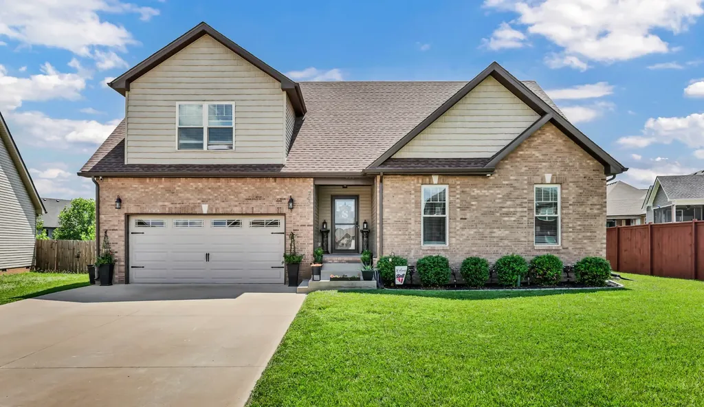 203 Quail Court Clarksville TN 37042
