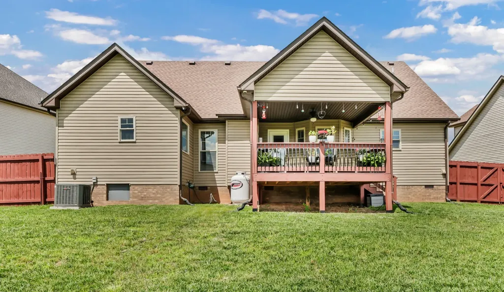 203 Quail Court Clarksville TN 37042