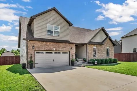 203 Quail Court Clarksville TN 37042