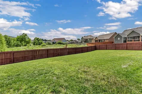 203 Quail Court Clarksville TN 37042