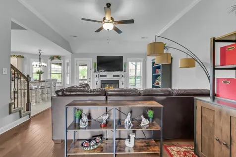203 Quail Court Clarksville TN 37042