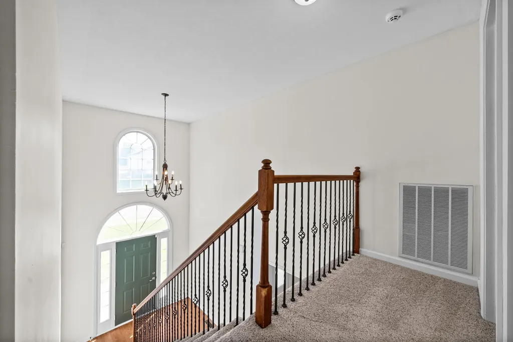 1604 Apache Way Clarksville TN 37042
