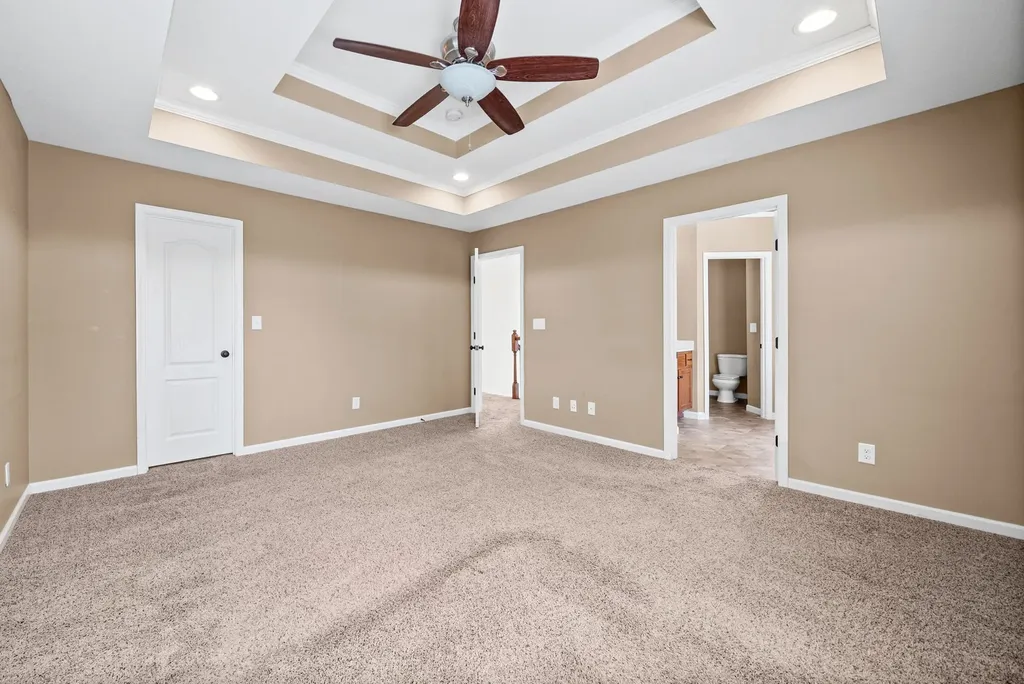 1604 Apache Way Clarksville TN 37042