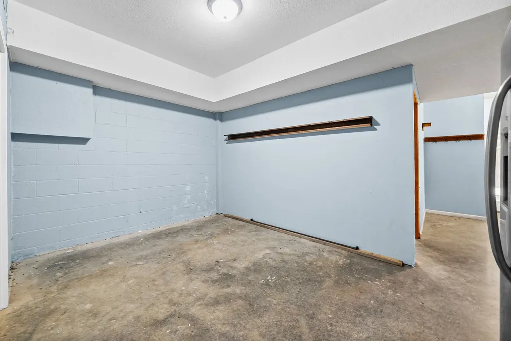 1604 Apache Way Clarksville TN 37042