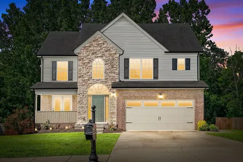 1604 Apache Way Clarksville TN 37042