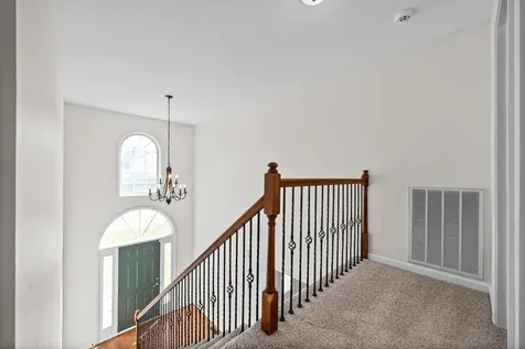 1604 Apache Way Clarksville TN 37042