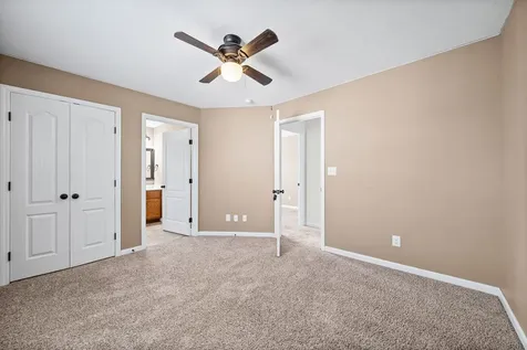 1604 Apache Way Clarksville TN 37042