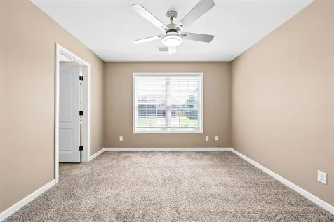 1604 Apache Way Clarksville TN 37042