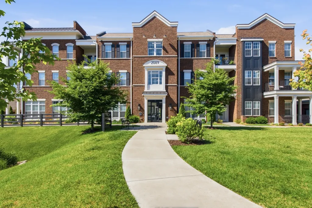 2089 Branford Place Thompsons Station TN 37179