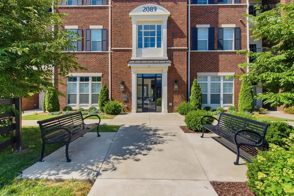 2089 Branford Place Thompsons Station TN 37179