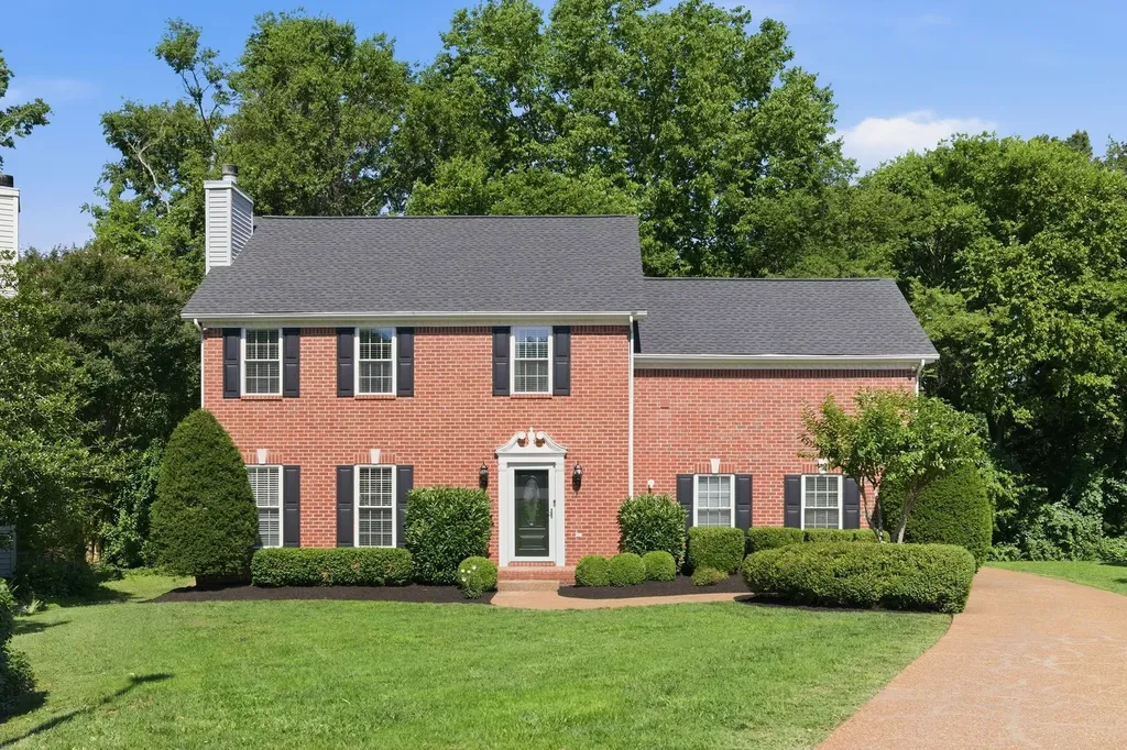 808 W Benjamin Court Franklin TN 37067