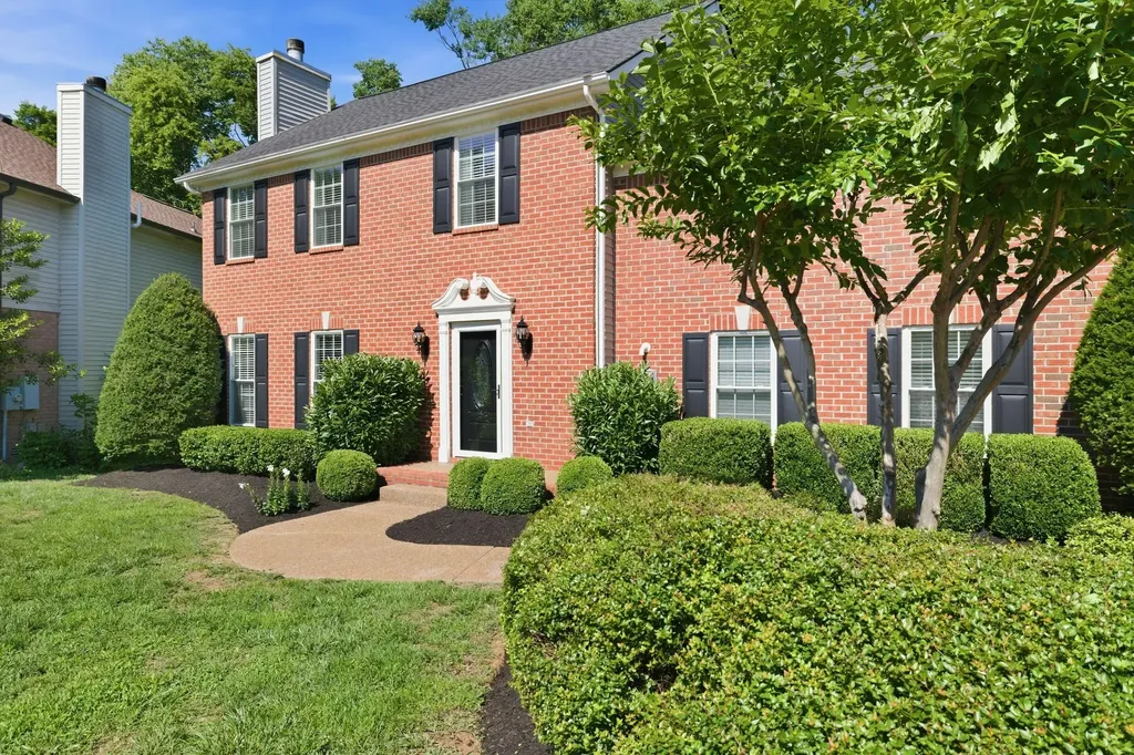 808 W Benjamin Court Franklin TN 37067