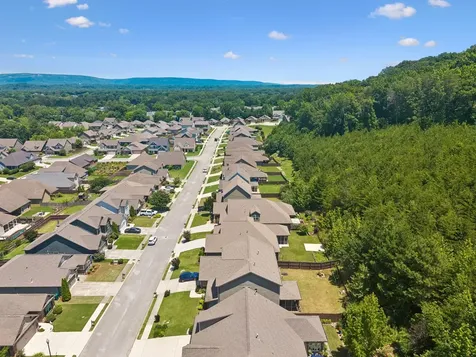 5425 Bungalow Circle Hixson TN 37343