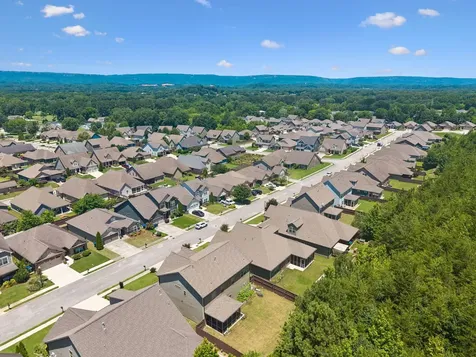 5425 Bungalow Circle Hixson TN 37343