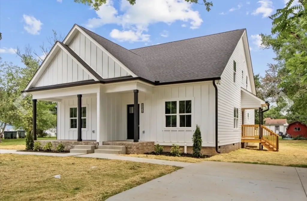 115 North Street Portland TN 37148