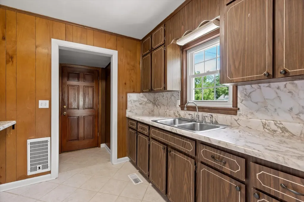 8 Morgan Circle Fort Oglethorpe GA 30742