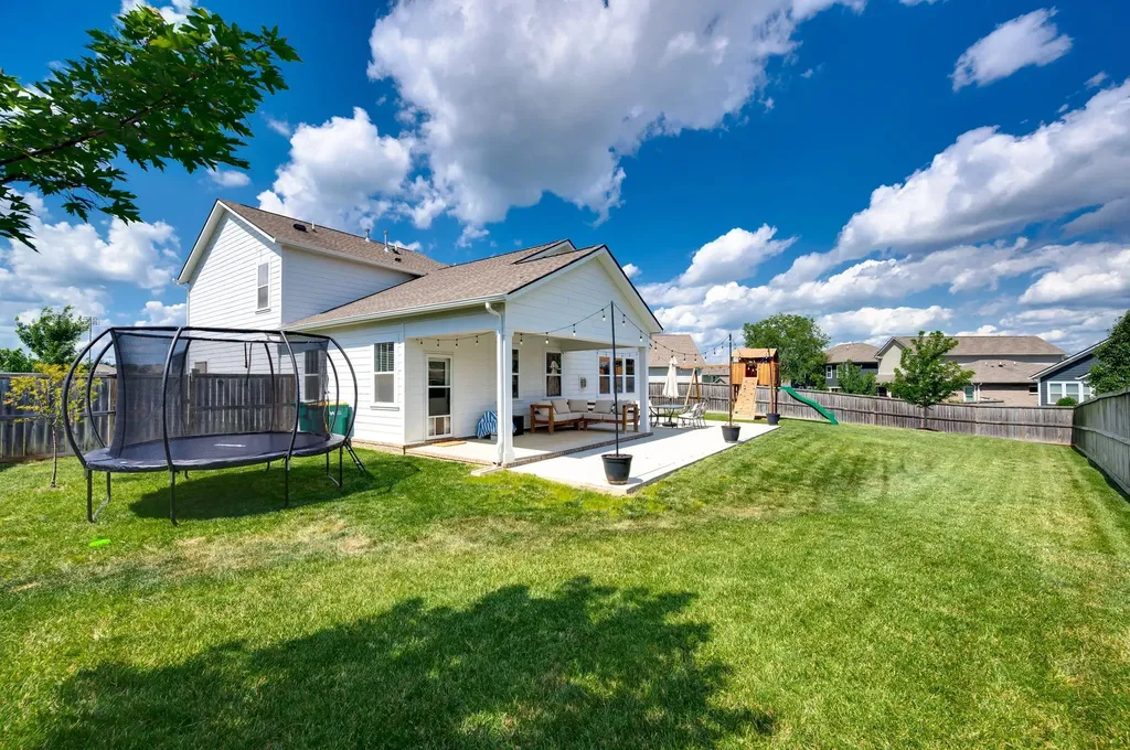 915 Sassafras Court Spring Hill TN 37174
