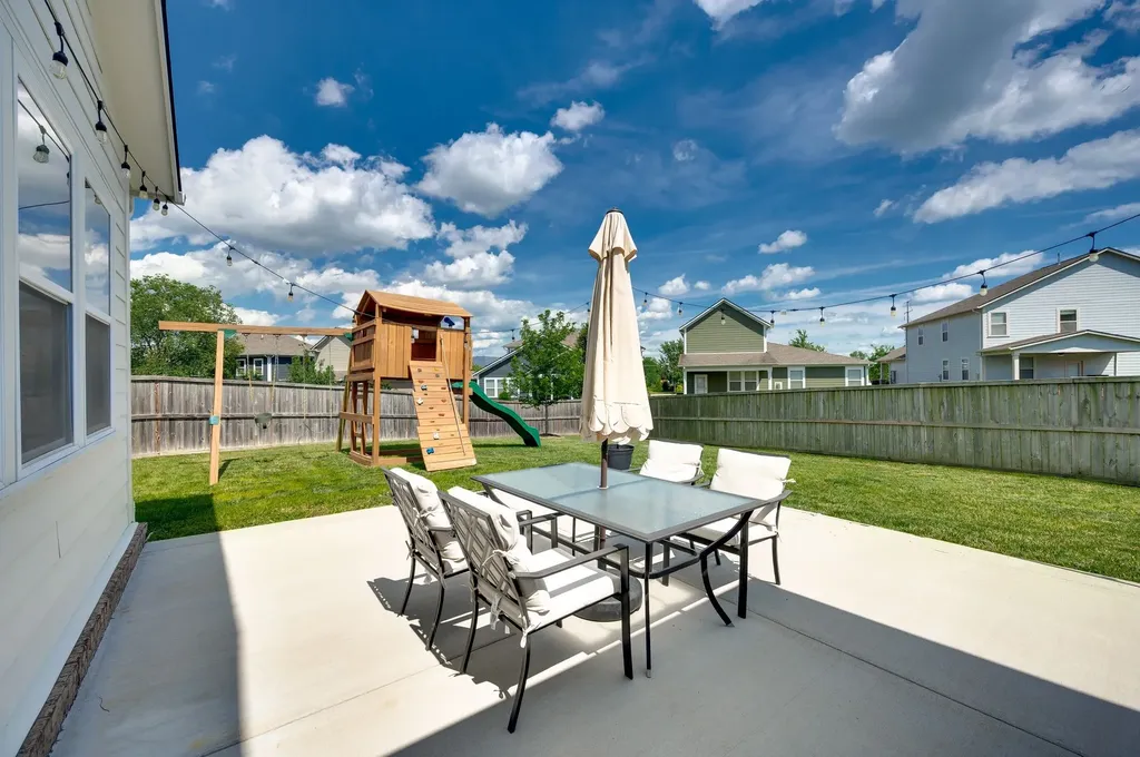 915 Sassafras Court Spring Hill TN 37174