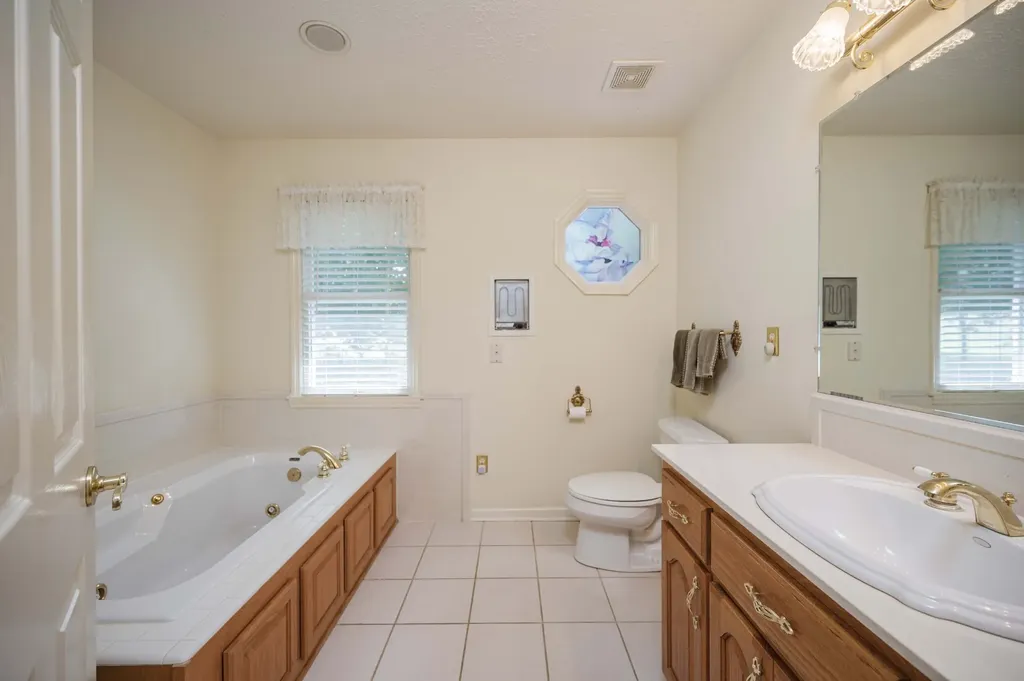 205 Meadowlark Court Dickson TN 37055